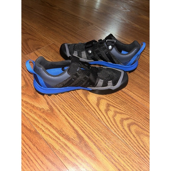 NWOT Adidas Terrex Ortholite‎ Mens 6.5 Black And Blue Hiking Outdoor Bungee Shoe main image 4